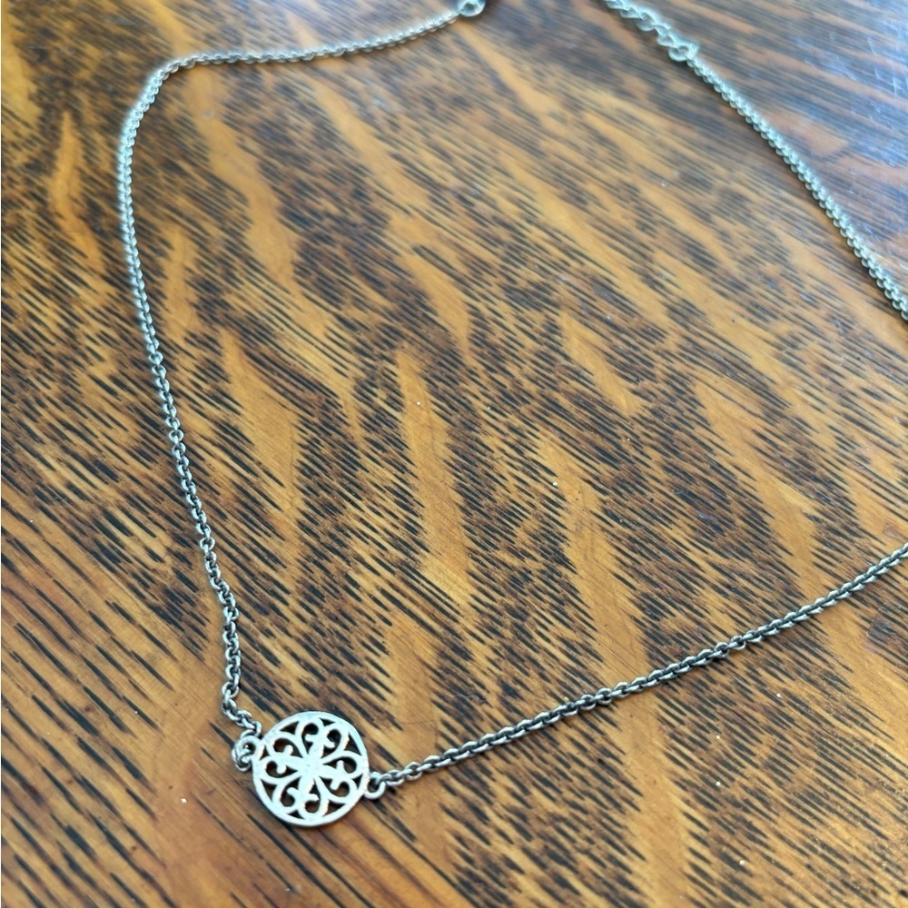 Elegant 925 Silver Pendant Necklace - Picture 5 of 7